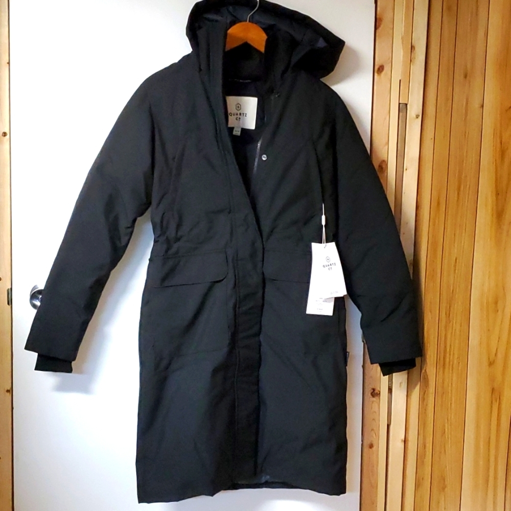 Quartz Co.Fogo Coyote Fur Down Parka